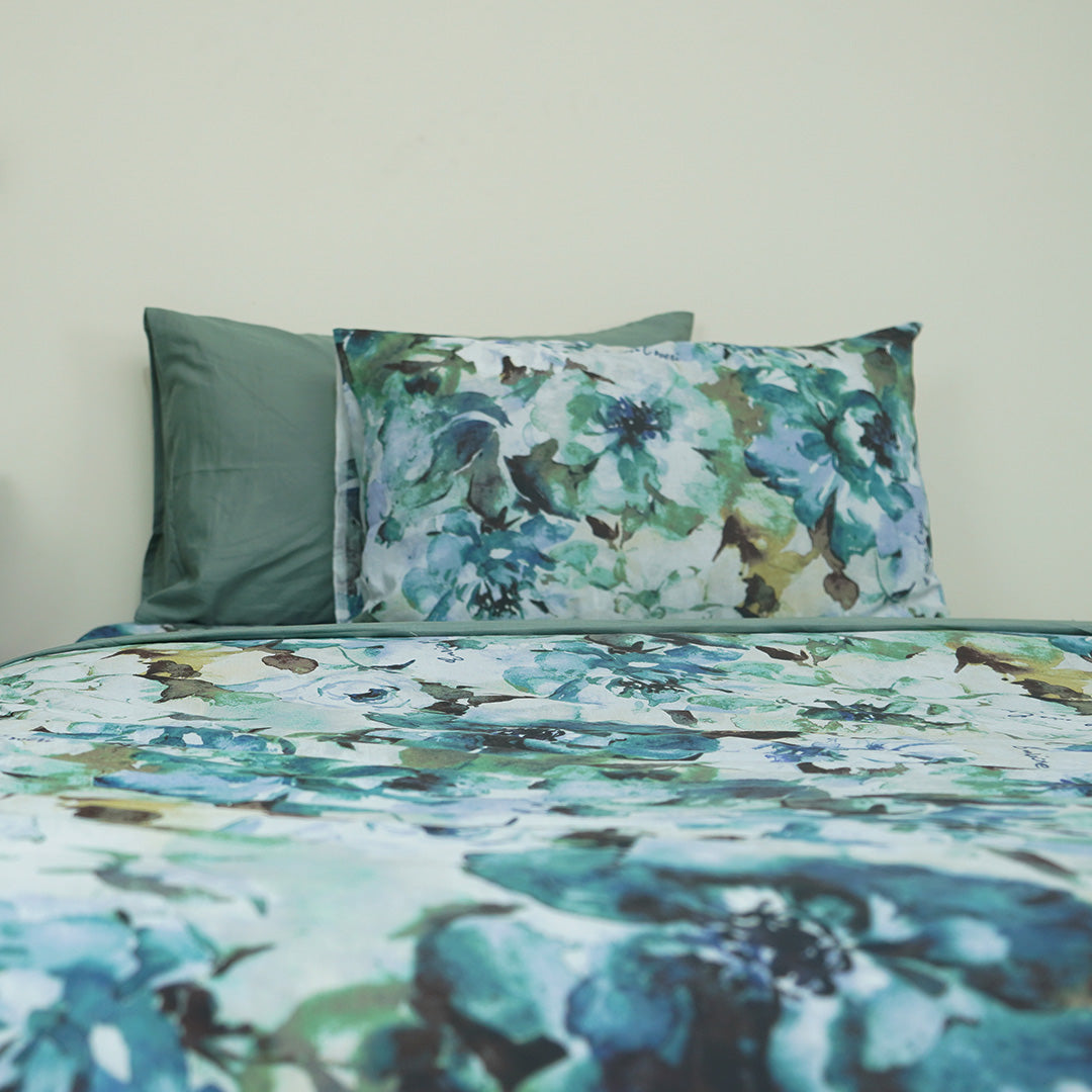Vintage cobalt Single Duvet Cover & Comforter Set