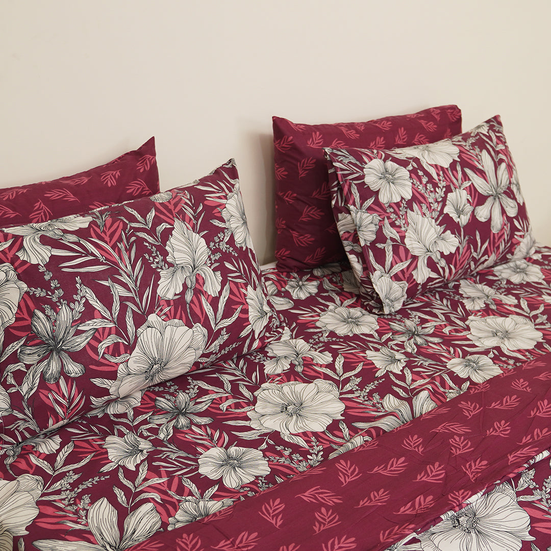 Abstract Berry Single Duvet Cover & Comforter Set