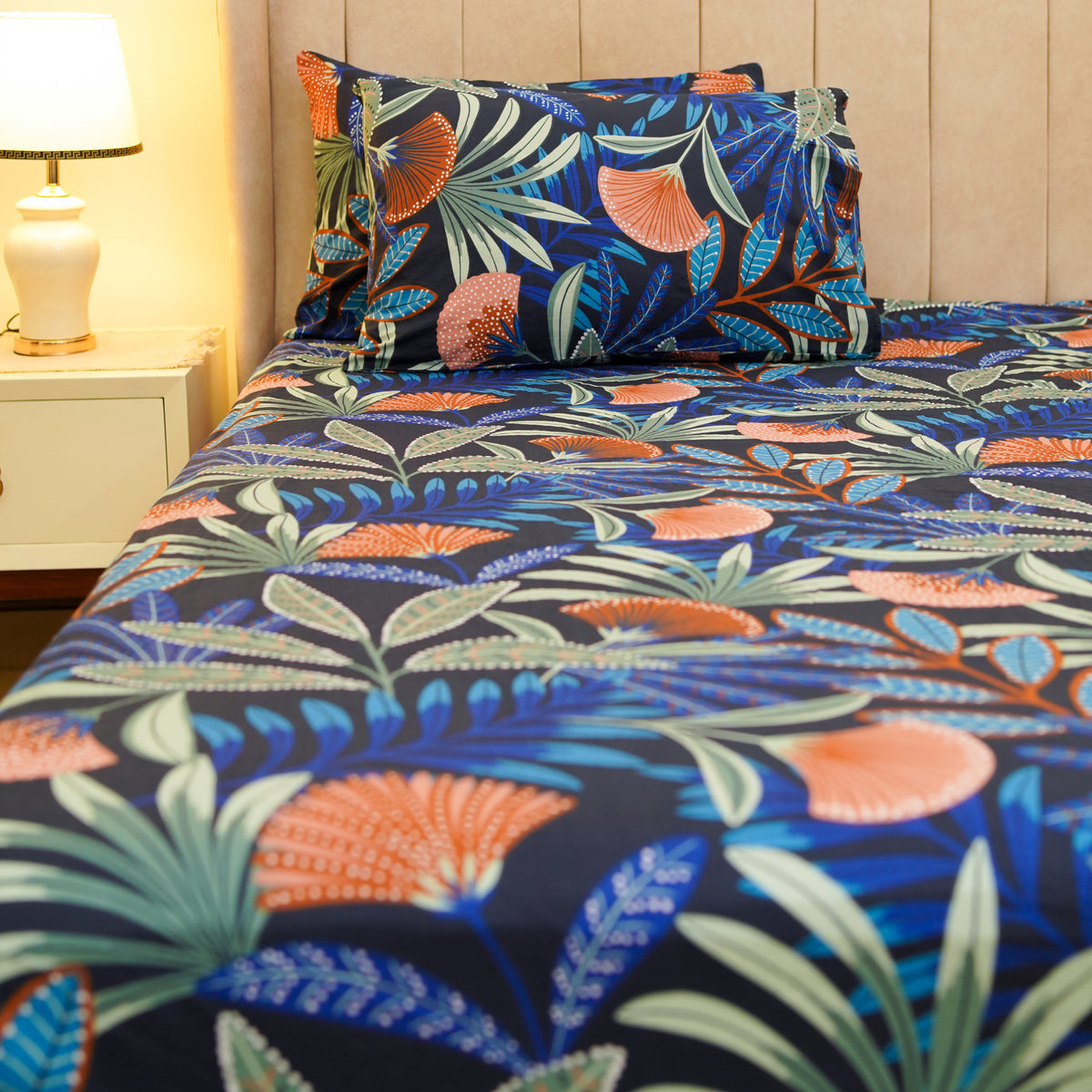 Black Night Single Duvet Cover & Comforter Set