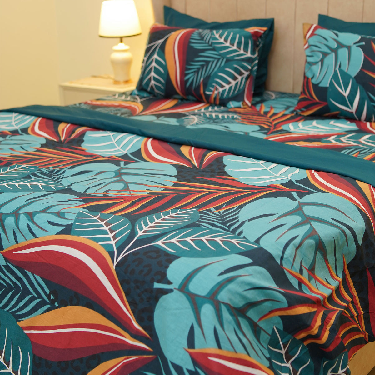 Nightingale Single Duvet Cover & Comforter Set