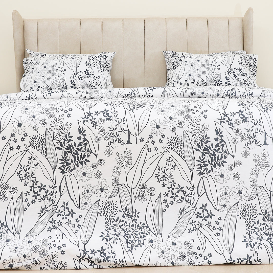 Black And White King Bedsheet Set