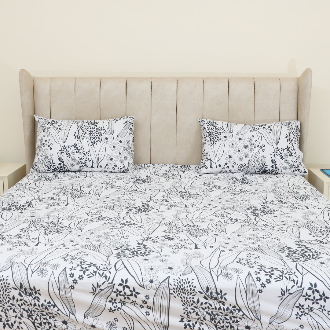 Black And White King Bedsheet Set