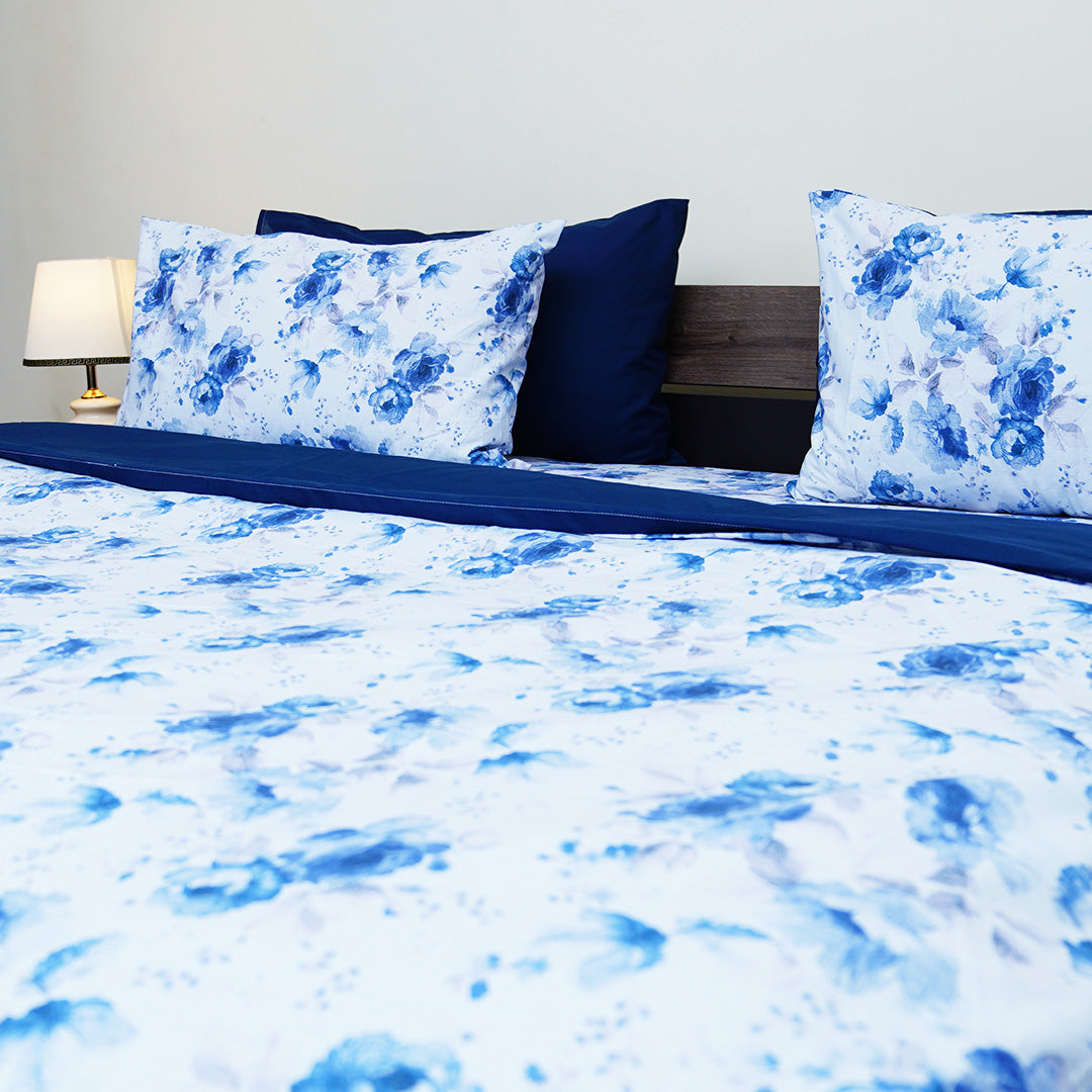 Tranquil Sky BlueKing Duvet Cover & Comforter Set