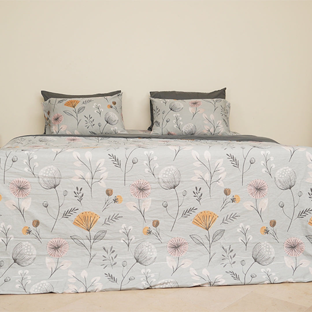 Dandelion grace King Duvet Cover & Comforter Set