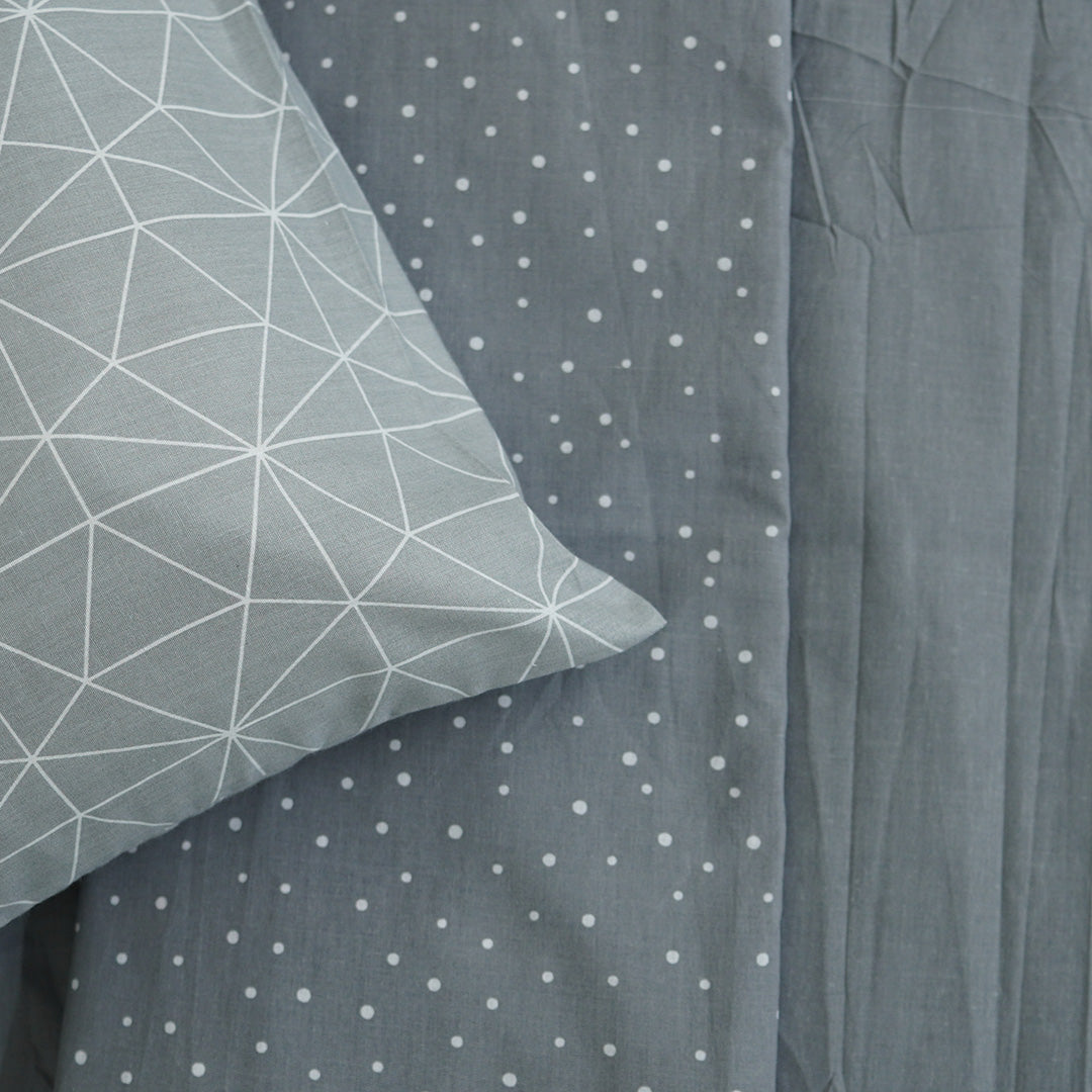 Geometric touch Single Duvet Cover & Comforter Set