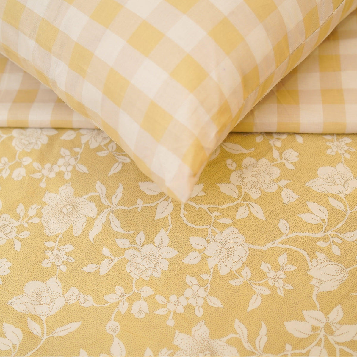 Clover King Bedsheet Set