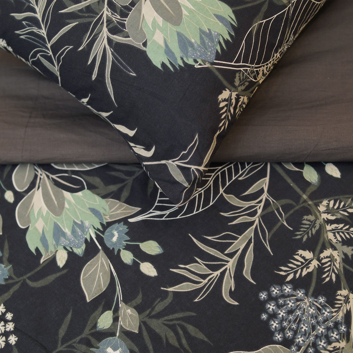 Fiona Single Duvet Cover & Comforter Set