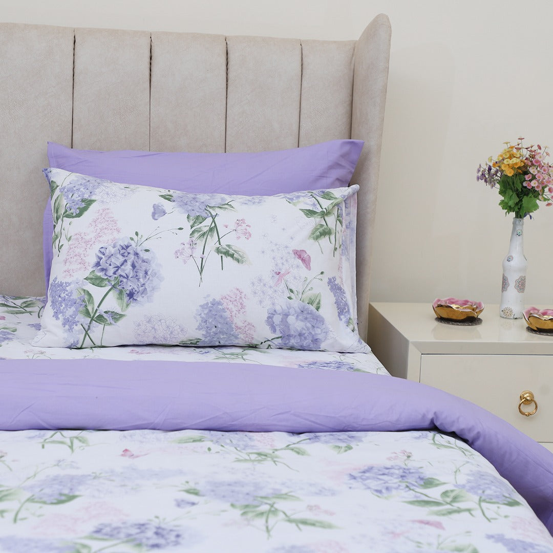 Laura Ashley King Duvet Cover & Comforter Set