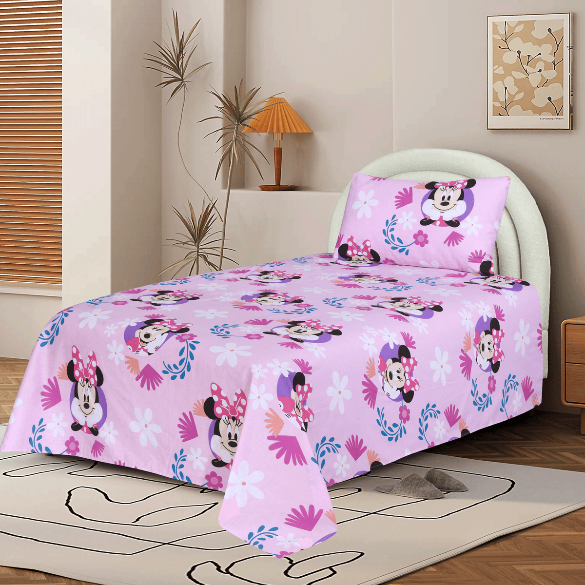 Minnie Dreams Kids Bedsheet Set