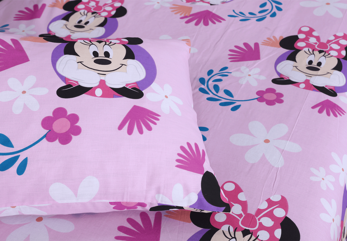 Minnie Dreams Kids Bedsheet Set