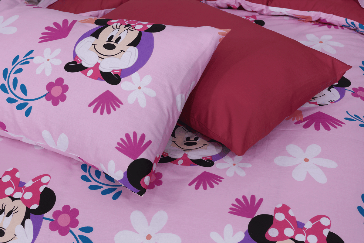 Minnie Dreams Kids Bedsheet Set