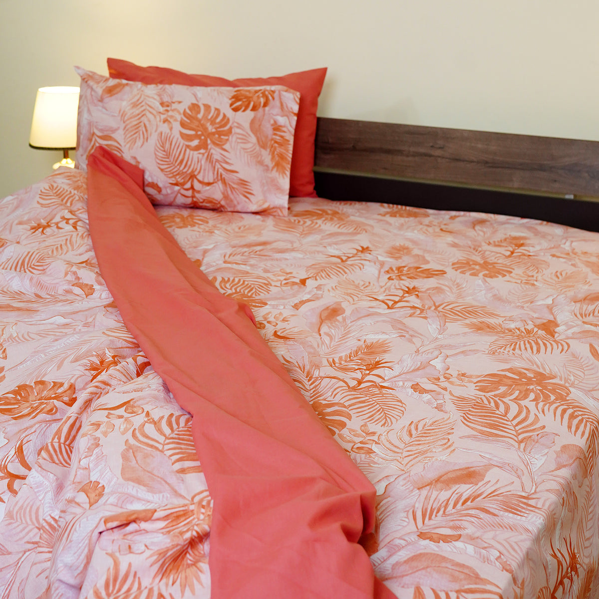 Peachy Palm Single Bedsheet Set