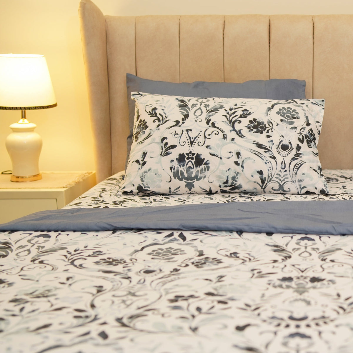 Victoria' Single Duvet Cover & Comforter Set