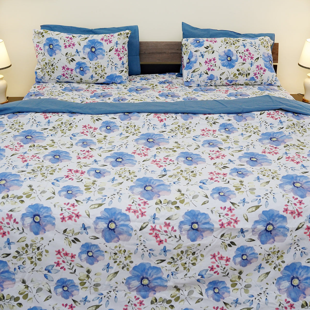 Whisphering Meadows King Bedsheet Set