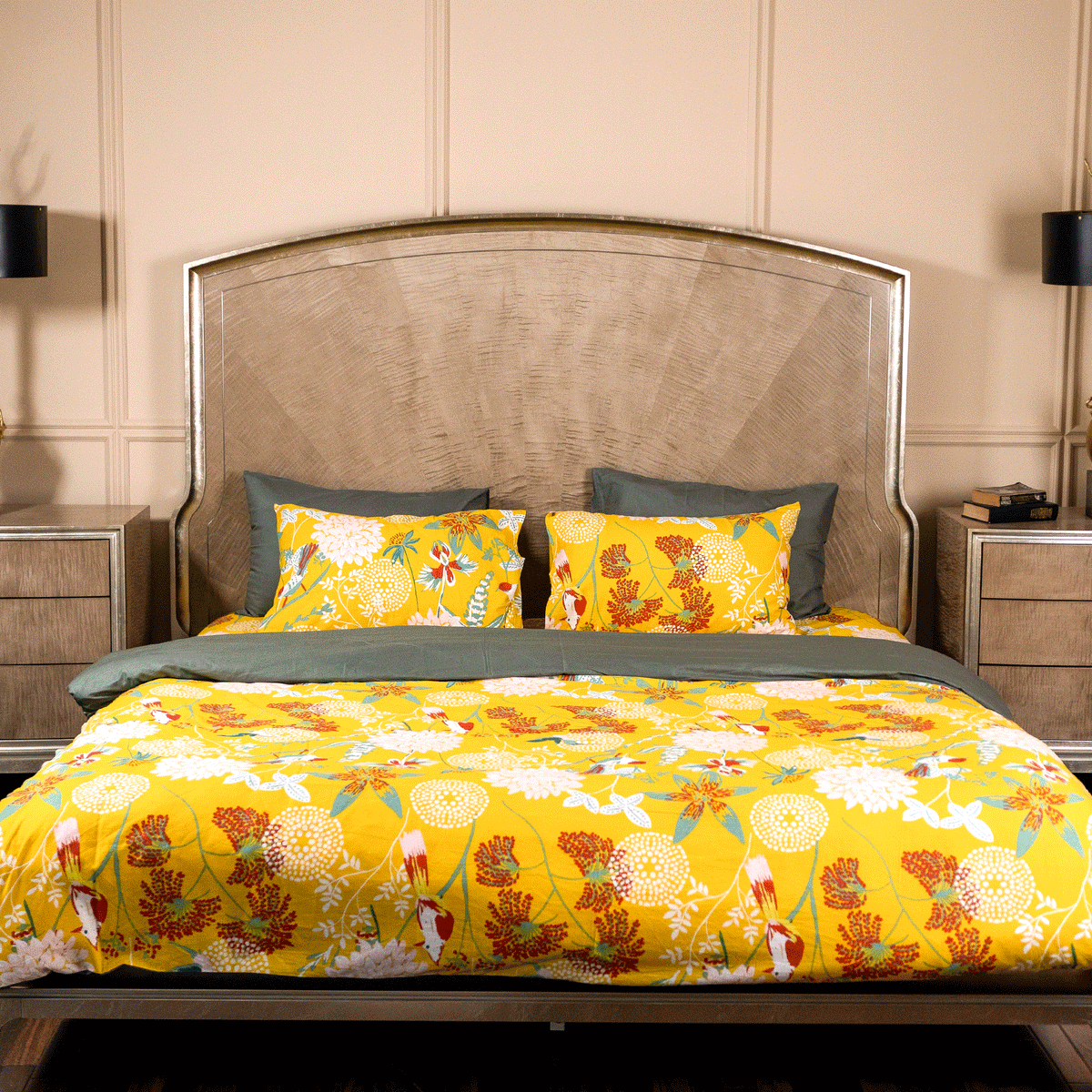 Sunehri Single Duvet Cover & Comforter Set